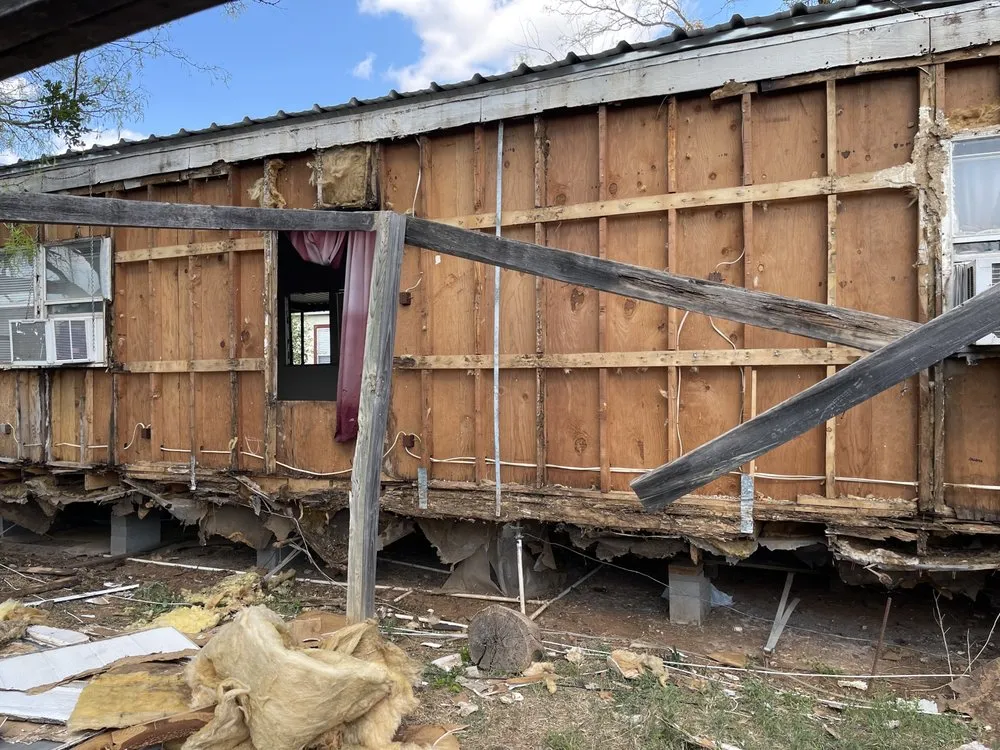 Custom yard cleanup service in Anson, TX - Self Motivated