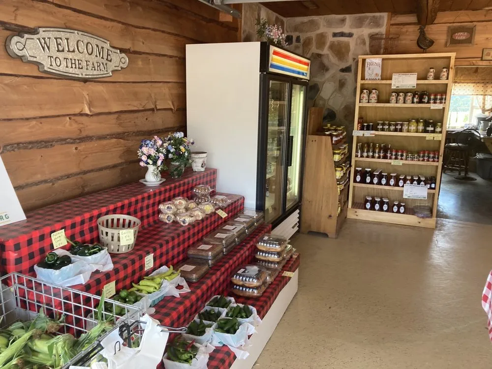 Custom yard cleanup service for year-round maintenance in Lehighton, PA by Seltzer's Nursery and Farmstand