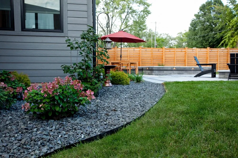 Professional lawn care service with custom design in Addison, IL by Selvin's Landscaping