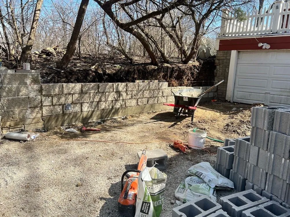 Custom outdoor landscaping for homes in Addison, IL by Selvin's Landscaping