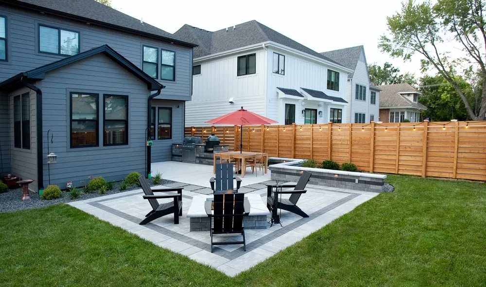 Custom garden landscaping in Addison, IL by Selvin's Landscaping