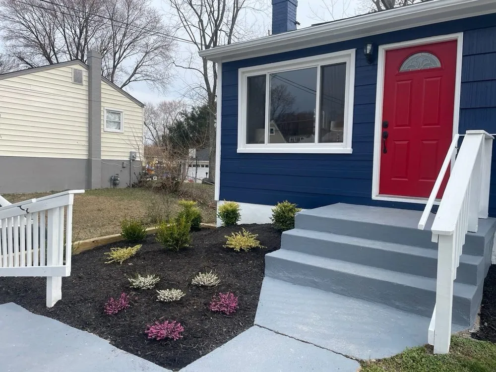 Expert residential landscaping in Hyattsville, MD by SemoPro