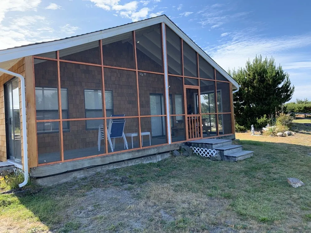 Local yard cleanup service for beautiful yards across Puyallup, WA - Semper Fi Landscaping