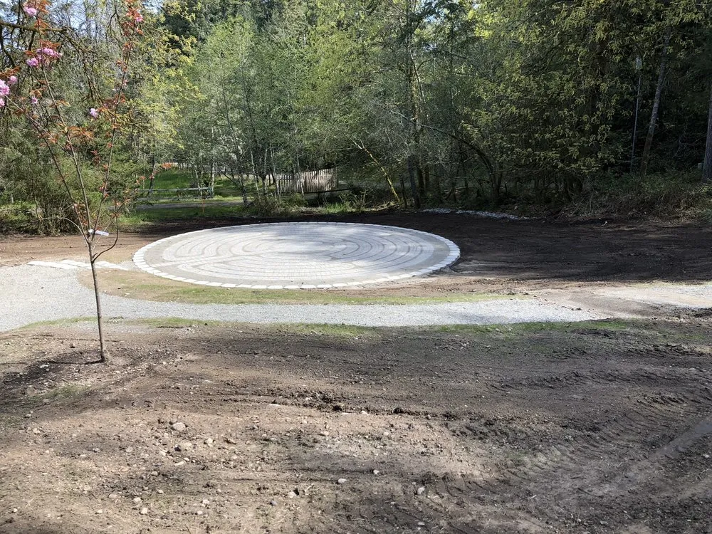 Top-rated yard maintenance in Puyallup, WA by Semper Fi Landscaping