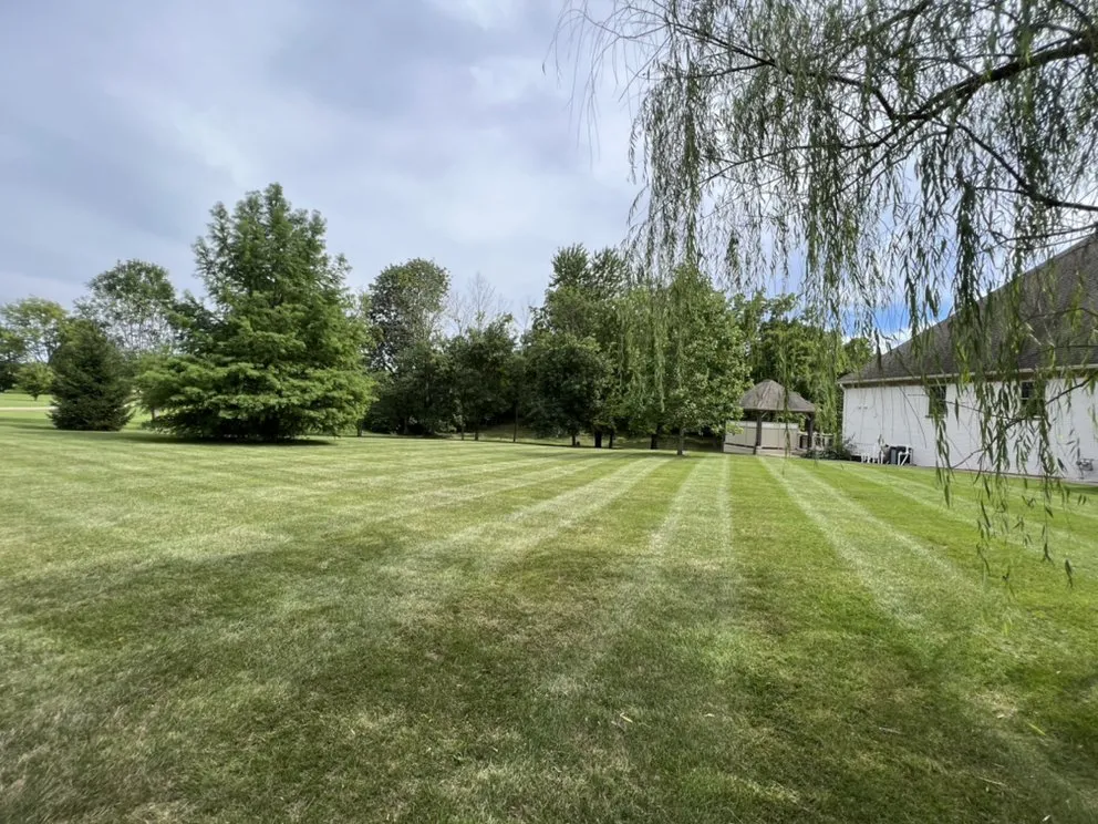 Local landscape design for homes in Franklin, IN by Semper Solutions