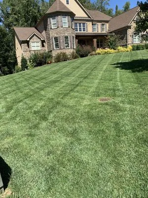 Sencara Lawn Care Logo