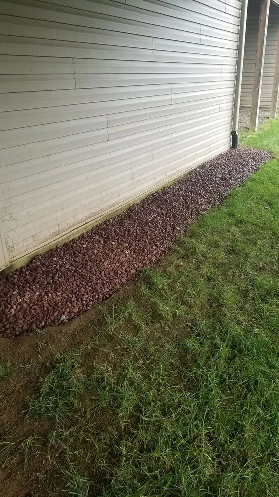 Local lawn care service experts serving Mechanicsburg, PA - Send It Landscaping