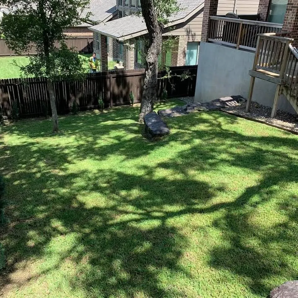 Local lawn care service for residential properties across San Antonio, TX - Sendero Lawn Maintenance