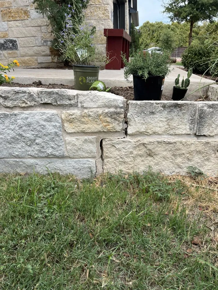 Top-rated yard maintenance for residential properties in Austin, TX by Senon's Masonry
