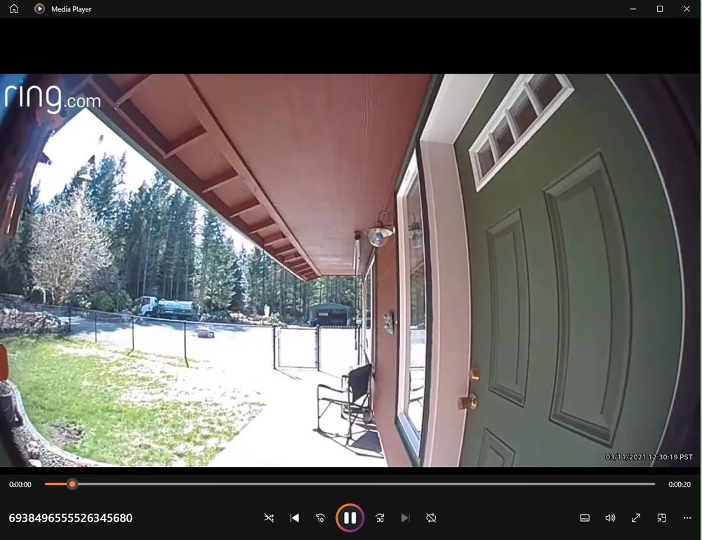 Custom yard cleanup service in Lakewood, WA by Senske Services