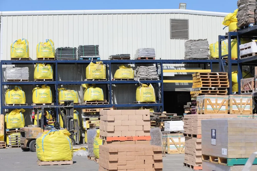 Top-rated lawn care service in Laguna Niguel, CA - Sepulveda Building Materials