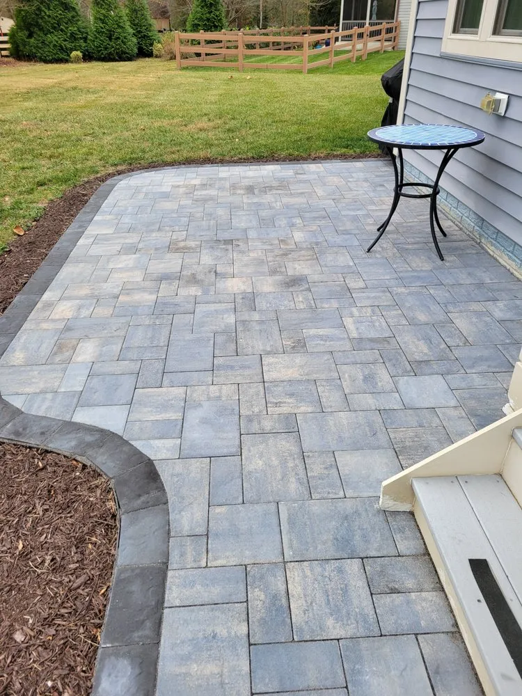 Top-rated yard cleanup service in Georgetown, DE by Sequoia Landscaping