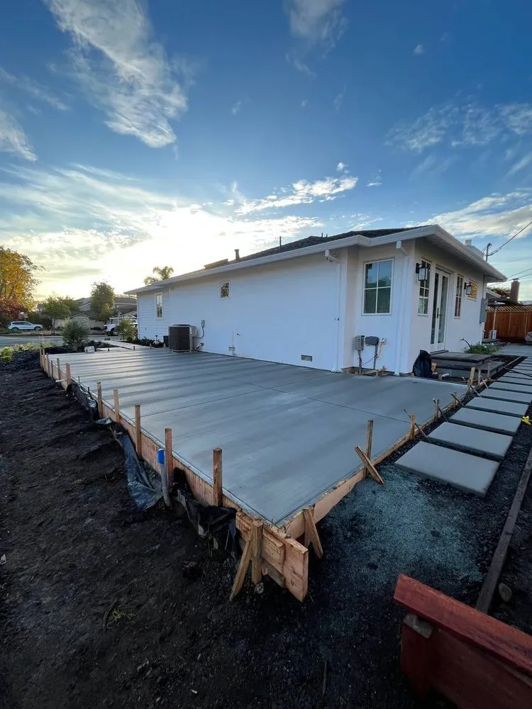 Custom yard cleanup service for beautiful yards in Whittier, CA by Serene Landscape Service