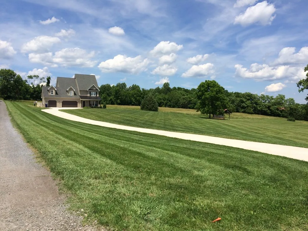 Expert yard maintenance experts serving Lynchburg, VA - Serene Landscapes