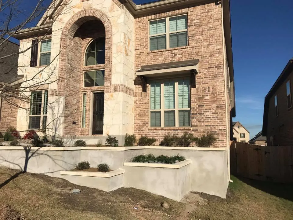 Local garden landscaping for year-round maintenance in San Antonio, TX by Serene Oaks Landscaping