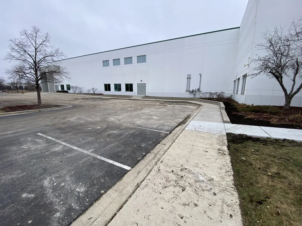 Top-rated yard cleanup service with custom design across Oakbrook Terrace, IL - Serenity Landscape Group