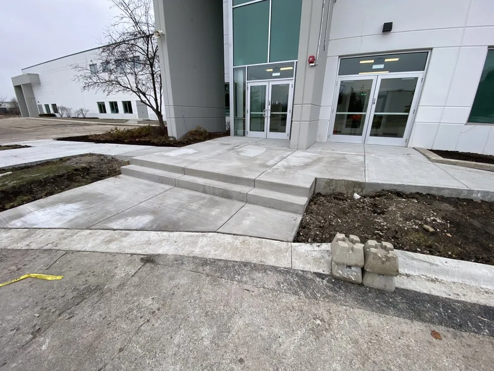 Local yard cleanup service near you across Oakbrook Terrace, IL - Serenity Landscape Group