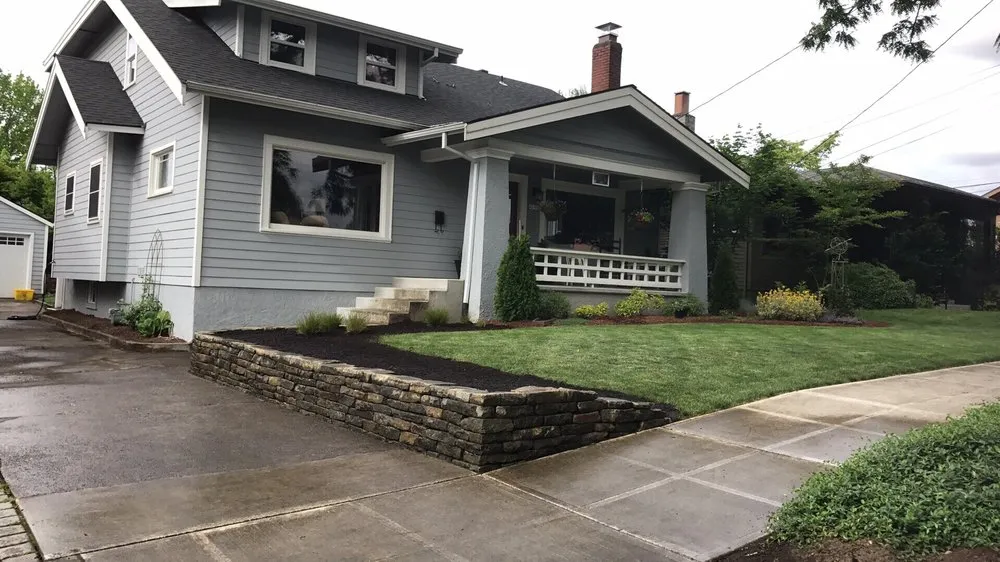 Custom lawn mowing service in Sherwood, OR by Serenity Landscapes