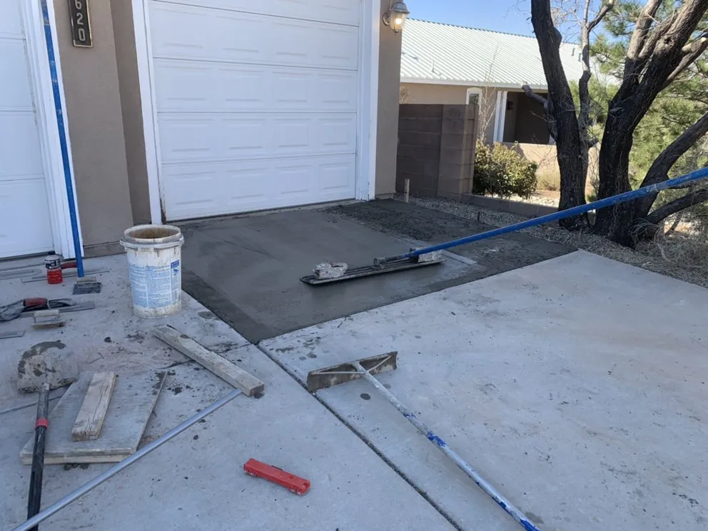 Reliable yard maintenance with custom design in Albuquerque, NM by Serenity Landscaping