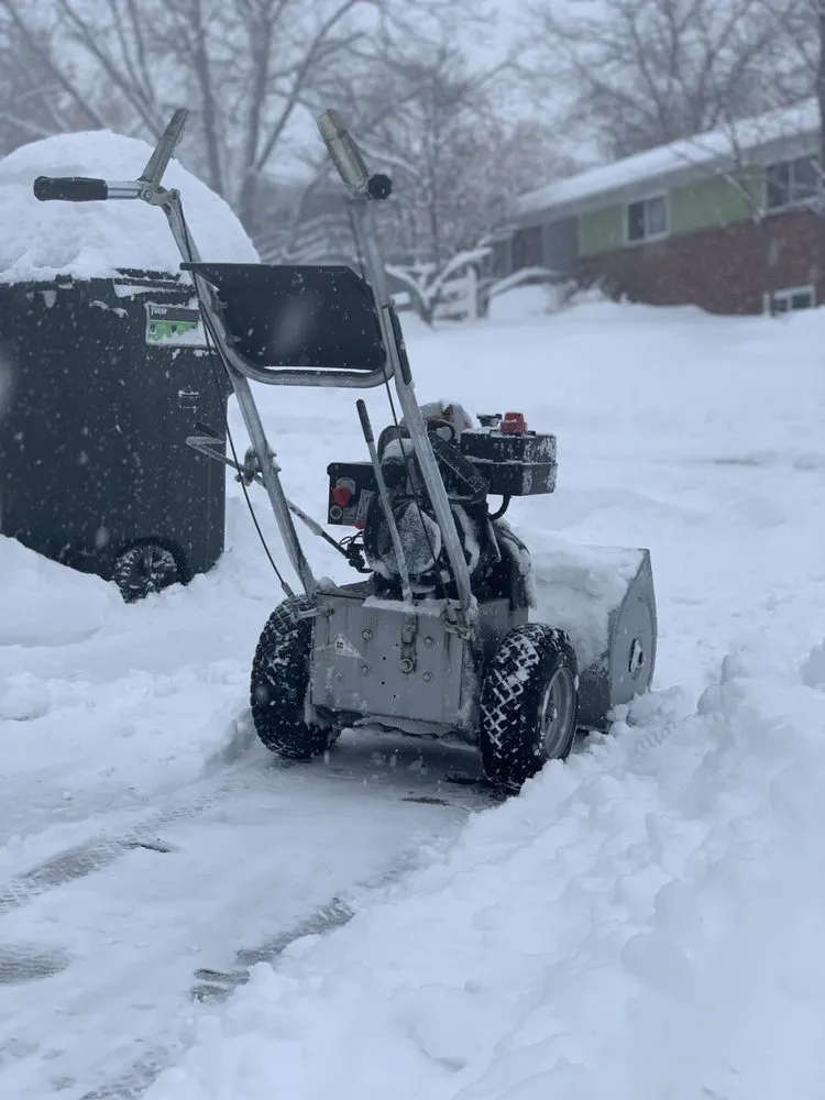 Affordable lawn mowing service experts serving Wheat Ridge, CO - Serenity Lawn Care