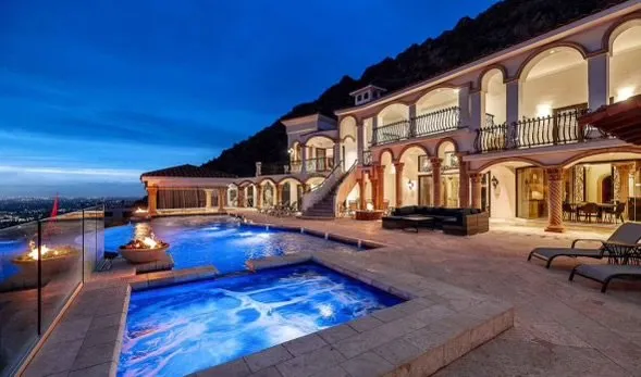 Affordable landscaping services in Scottsdale, AZ by Serenity1 Home Builders