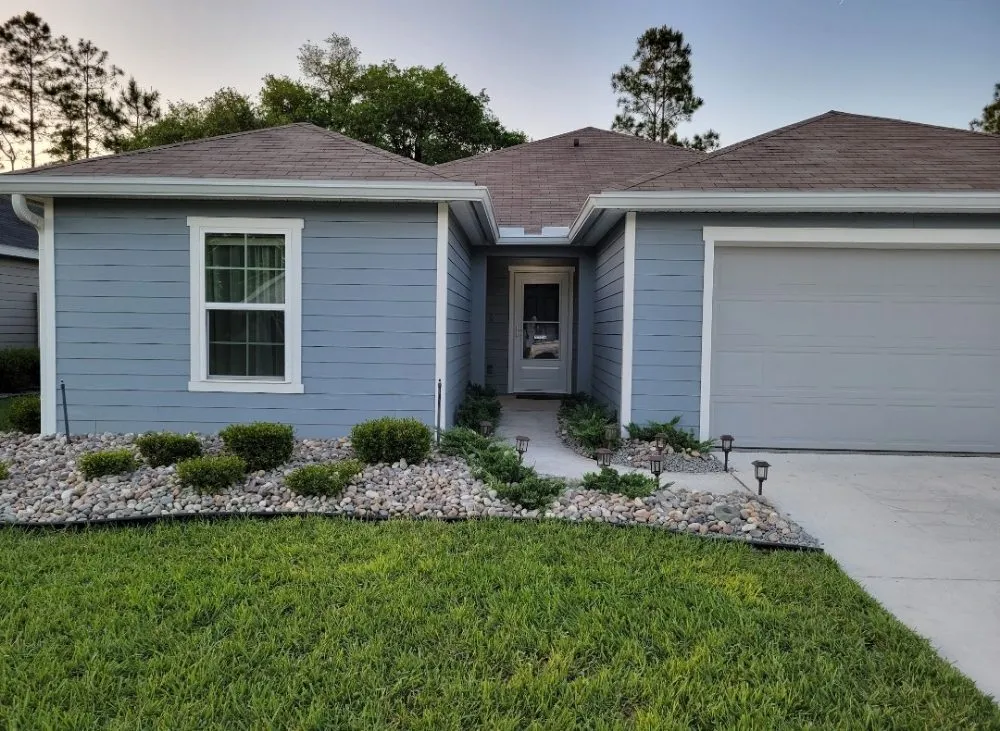 Professional yard cleanup service experts serving Fernandina Beach, FL - Serenity's Home & Garden