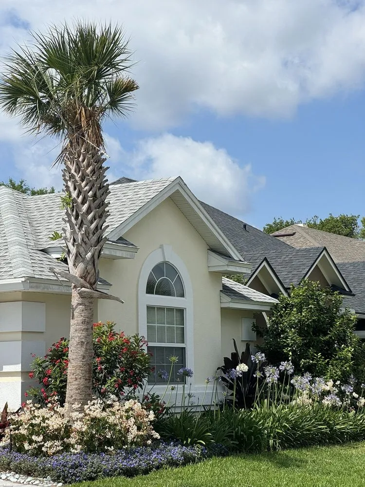 Local garden landscaping for year-round maintenance in Jacksonville Beach, FL by Serenoa Landscape Design