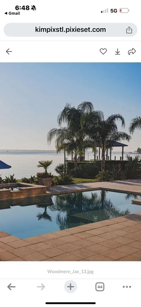 Custom yard cleanup service for beautiful yards in Jacksonville Beach, FL by Serenoa Landscape Design