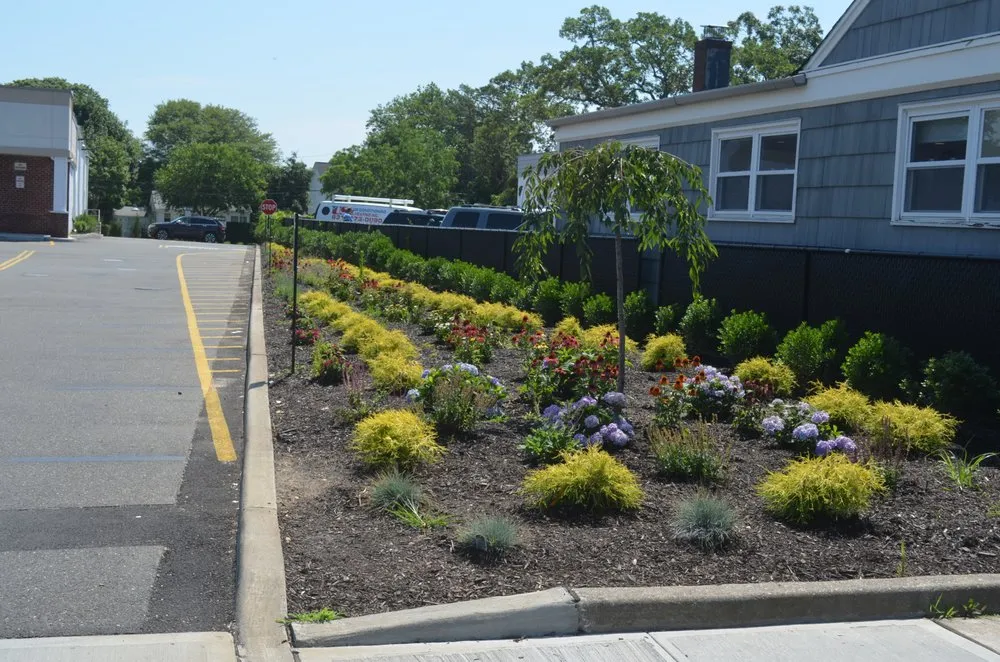 Expert yard maintenance experts serving St. James, NY - Serf & Turf Landscaping