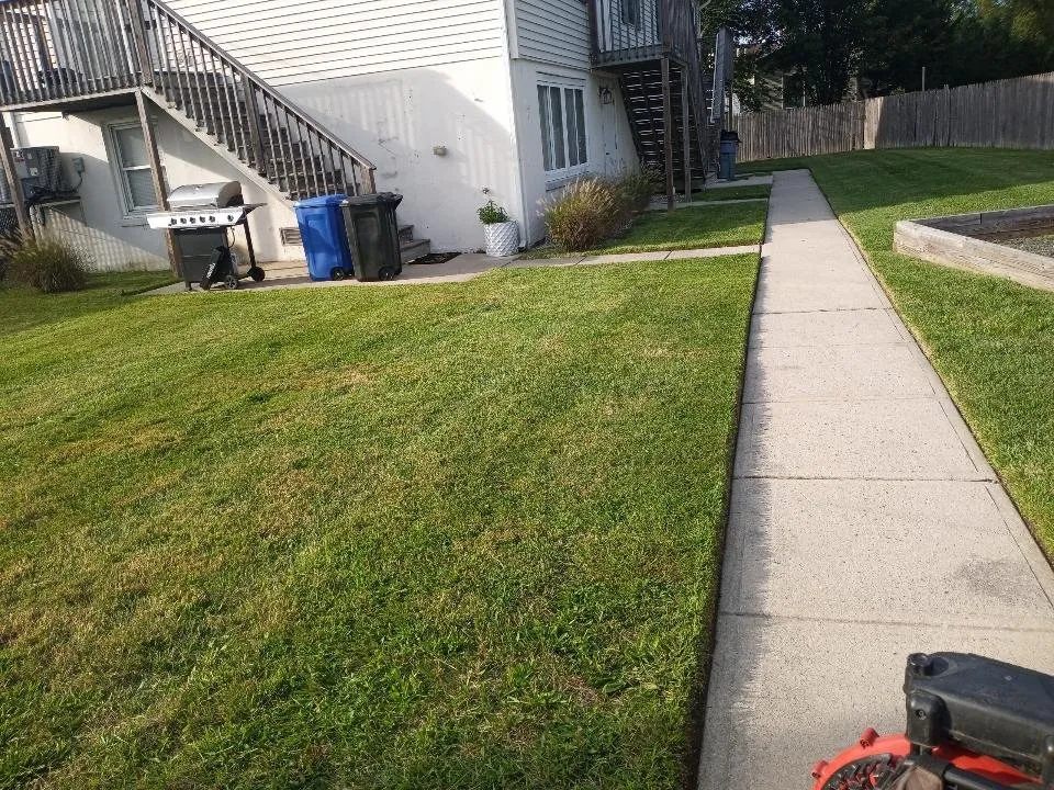 Reliable lawn mowing service in Lakewood, NJ - Sergio Antonio Landscaping