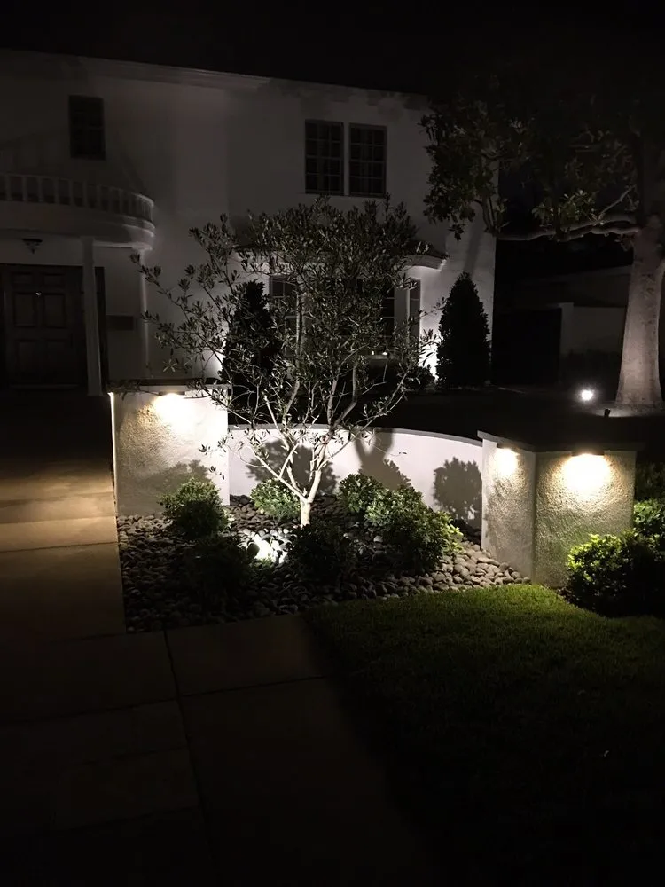 Local yard maintenance experts serving Los Angeles, CA - Sergio Contreras Landscape