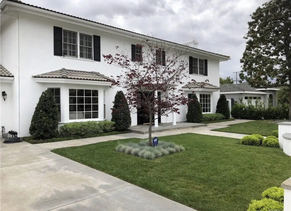 Local outdoor landscaping for beautiful yards in Los Angeles, CA by Sergio Contreras Landscape