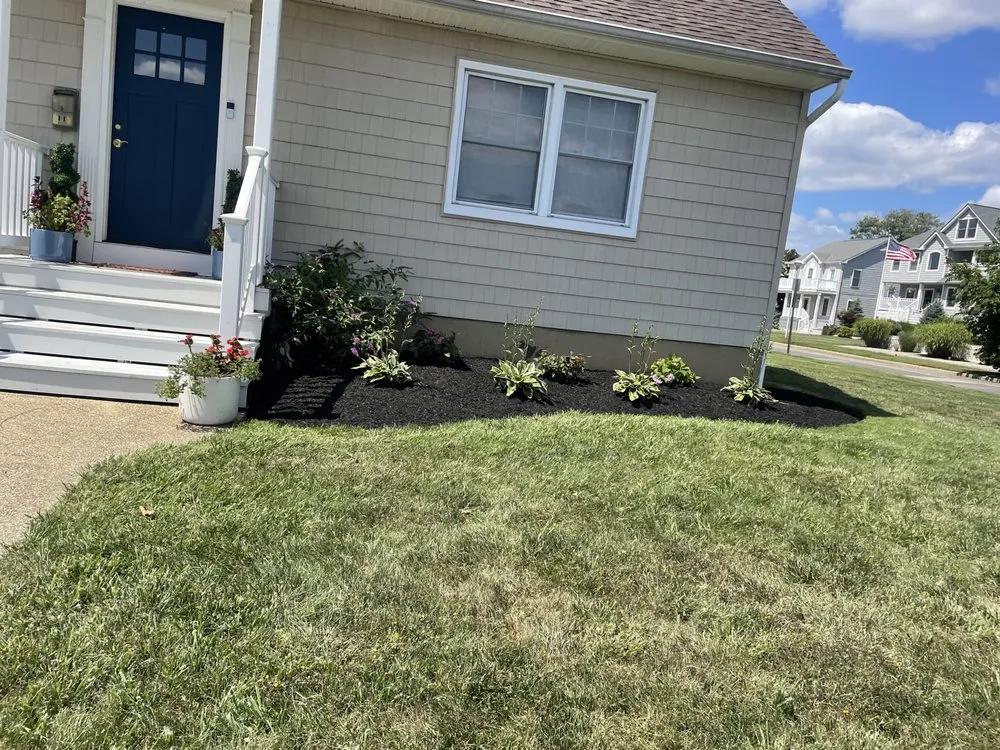 Affordable yard cleanup service experts serving Toms River, NJ - Sergio Díaz Landscaping