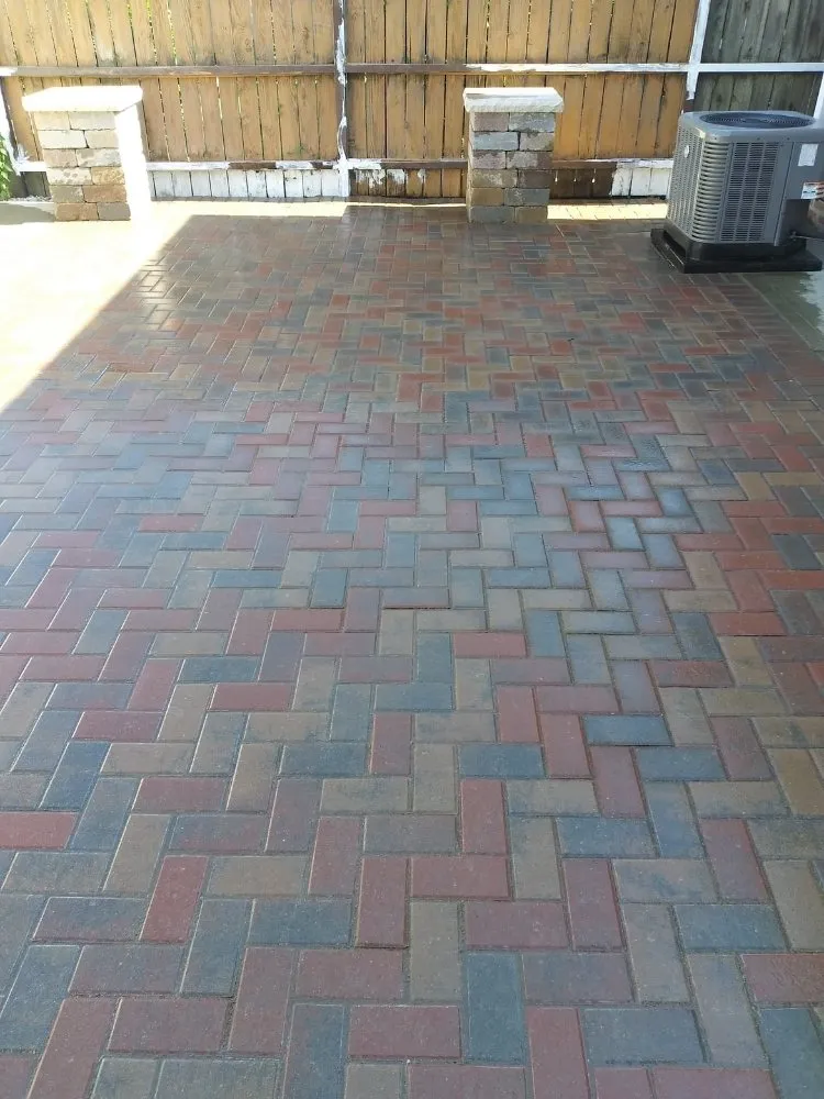 Reliable yard cleanup service in Chicago, IL by Sergio E Landscaping