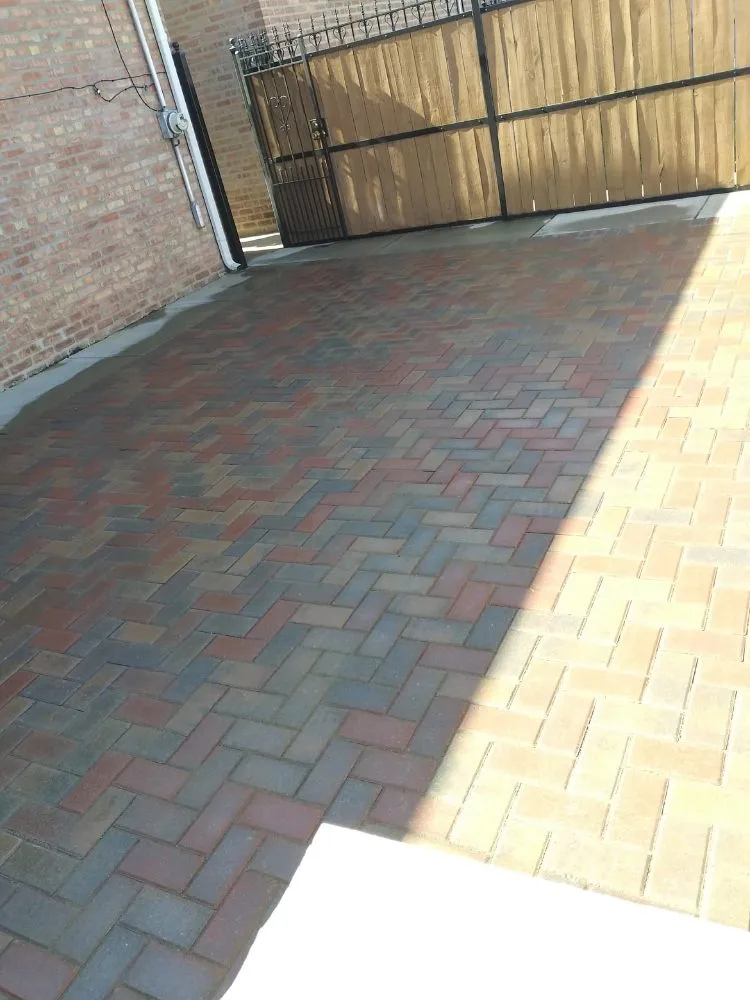 Local lawn care service in Chicago, IL - Sergio E Landscaping