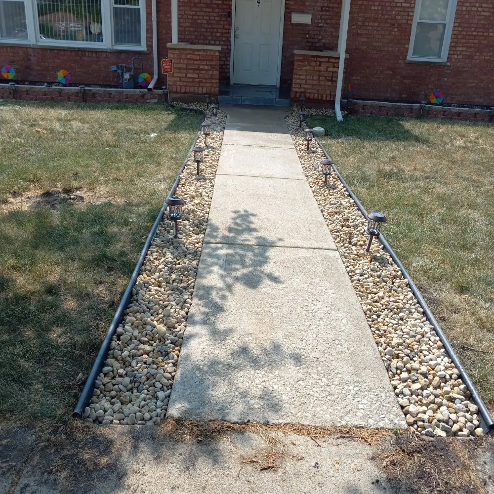 Custom landscape installation experts serving West Chicago, IL - Sergio Handyman