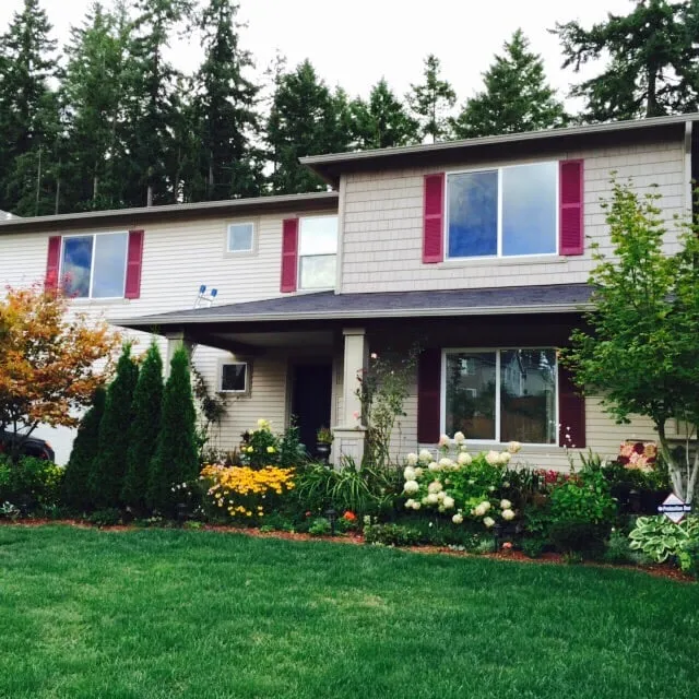 Expert yard maintenance for homes in Kingston, WA by Sergio's Handyman & Landscaping