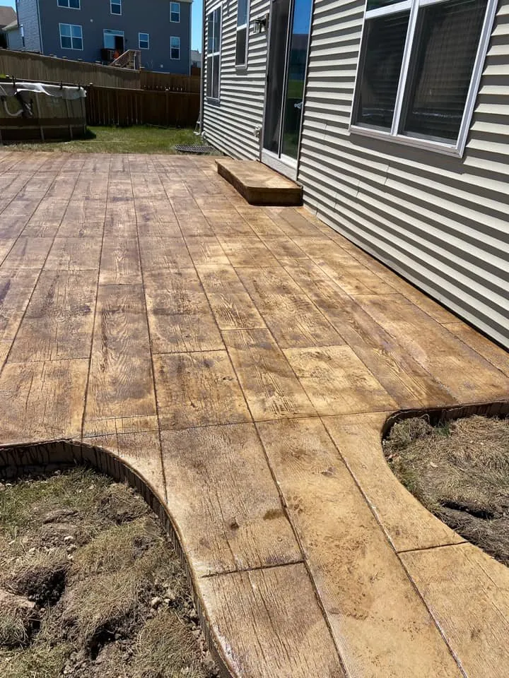 Custom landscaping services in Plano, IL - Sergio’s Landscaping & Concrete Service