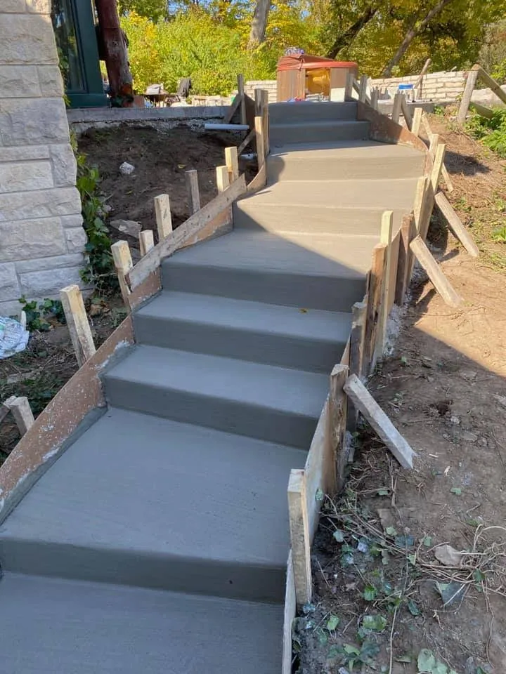 Reliable landscape installation experts serving Plano, IL - Sergio’s Landscaping & Concrete Service