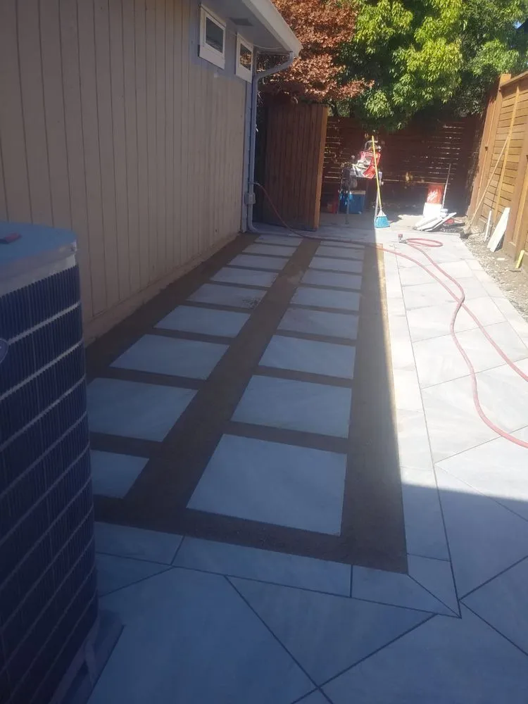 Expert yard maintenance near you in East Palo Alto, CA by Sergio's Landscaping