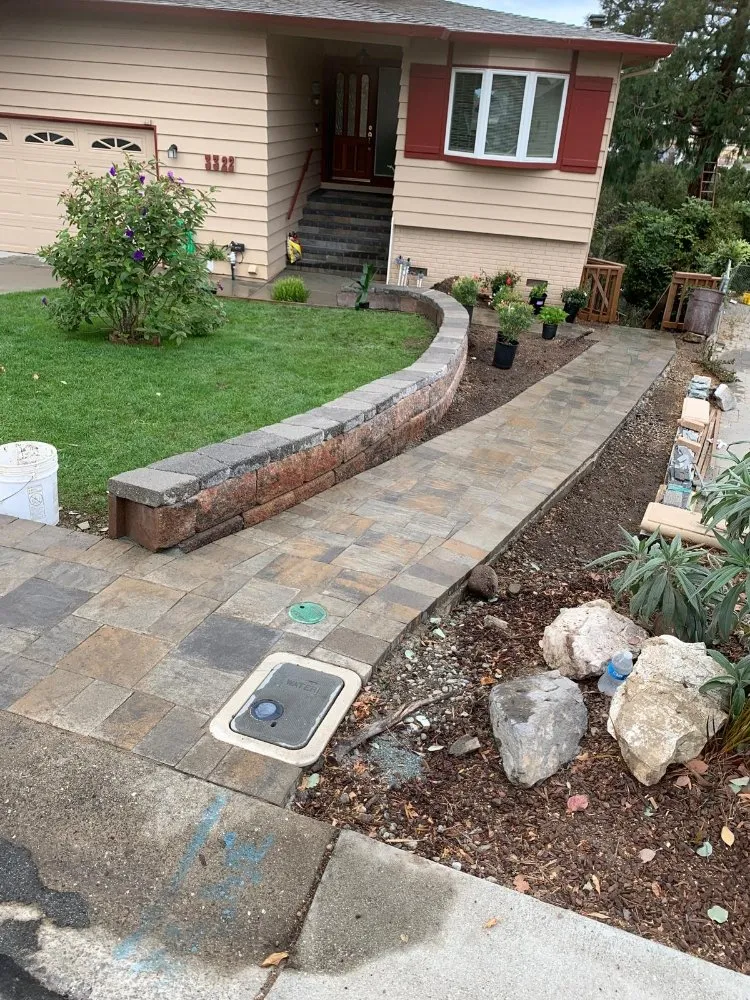 Local yard maintenance in East Palo Alto, CA - Sergio's Landscaping