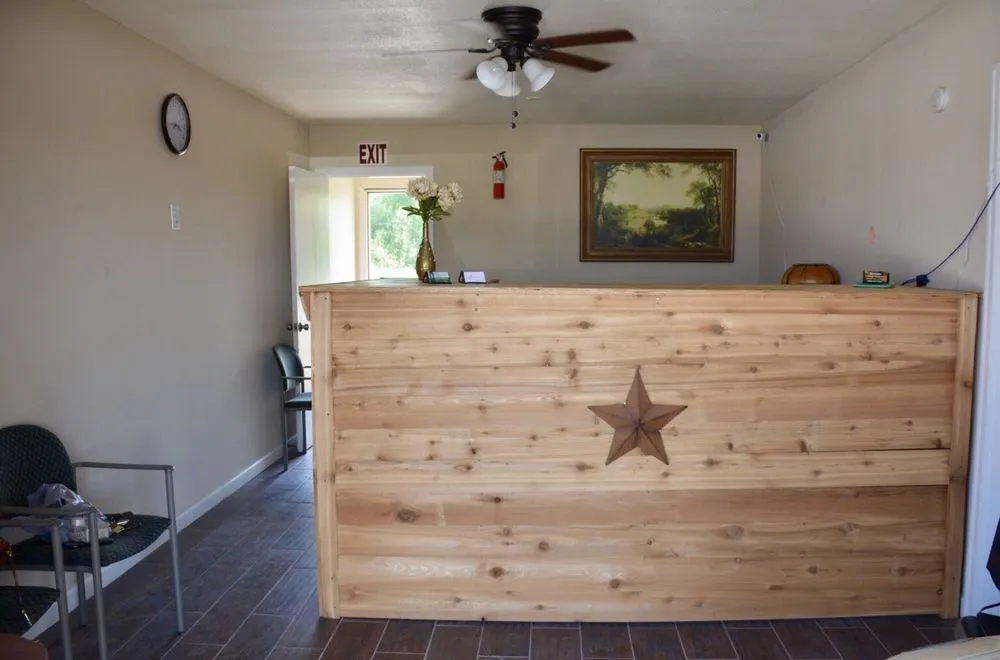 Affordable outdoor landscaping with custom design in Pearland, TX by Serrano Landscape Supply Group