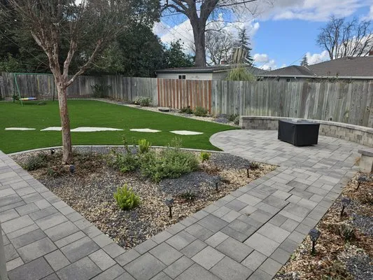 Serrano's Landscaping Logo