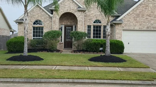 Serranos' Lawn Service