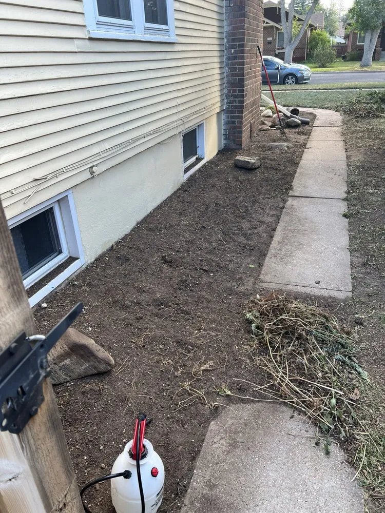 Reliable lawn mowing service in Cheyenne, WY by Servi Alpha Lawn Care