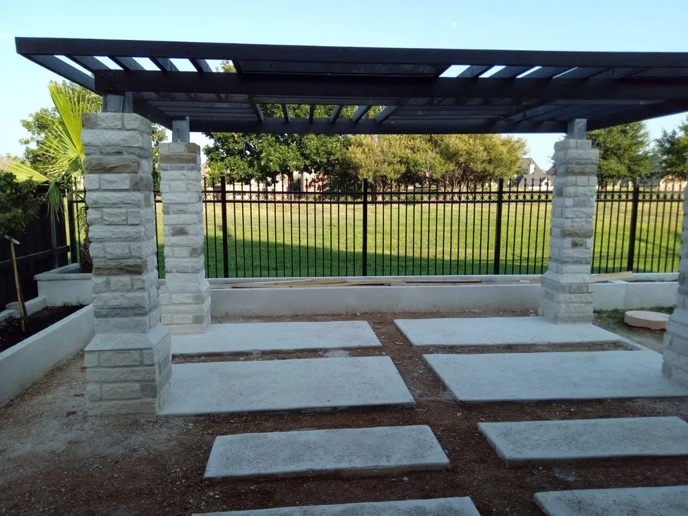 Professional landscape design experts serving Denton, TX - Servi Contruction Jimenez