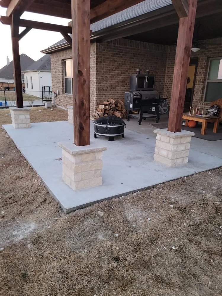 Local lawn care service in Denton, TX - Servi Contruction Jimenez