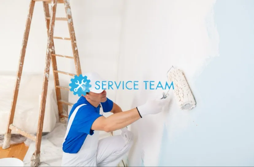 Custom lawn mowing service in Akron, OH - Service Team