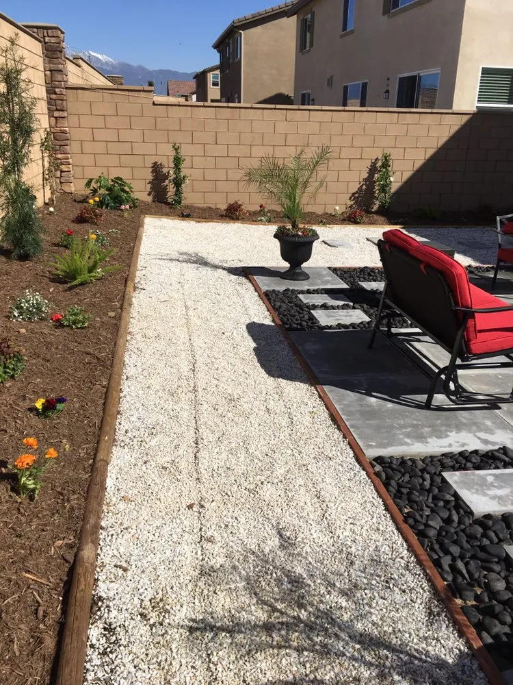 Reliable garden landscaping for homes in Jurupa Valley, CA by Servin Landscaping