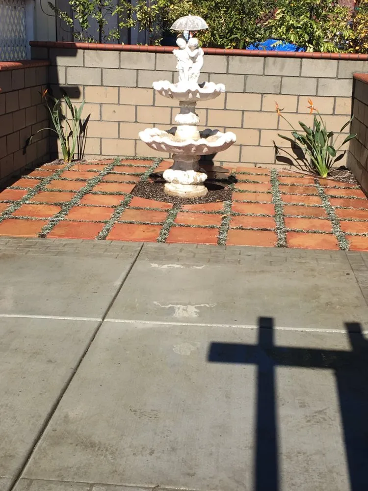 Expert garden landscaping in Jurupa Valley, CA by Servin Landscaping